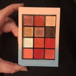 Reds eyeshadow